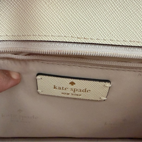 ON SALE!! Kate Spade Ivory Crossbody Bag with Gold Accents - Picture 14 of 16